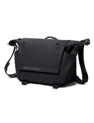 ARCTIC HUNTER τσάντα ώμου K00152 με θήκη tablet, 13L, μαύρη ARCTIC HUNTER τσάντα ώμου K00152 με θήκη tablet, 13L, μαύρη